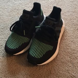 Adidas Swift Run
